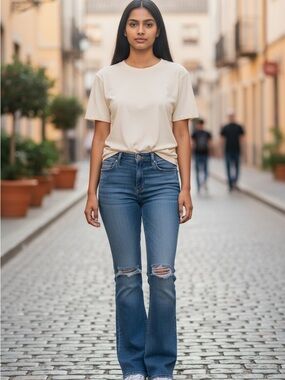 NWT Hollister Medium Blue Distressed Flare Jeans size 30